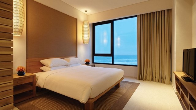 03 Bedroom Residence